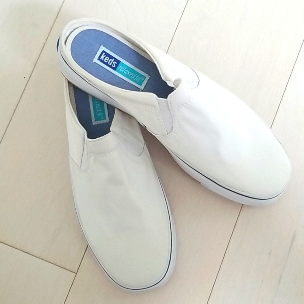 Brand new comfy sneakers